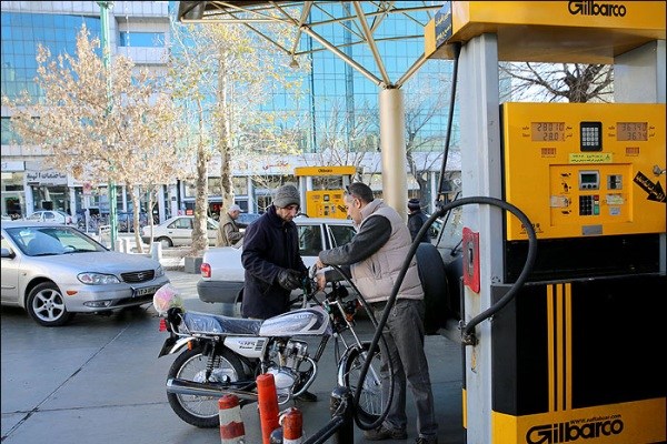 مصرف بنزین کل کشور حدود ۱۰ میلیون لیتر کاهش یافت