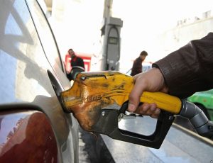 رکورد مصرف بنزین در گیلان شکسته شد