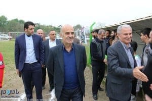 محمد مایلی کهن به بهمن صالح نیا 32 - گزارش تصویری حضور محمد مایلی کهن به همراه بهمن صالح نیا در شهرستان املش و مجموعه كشت و صنعت چاي نوبر - اختصاصی با مردم