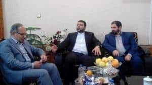 photo 2016 05 18 14 55 11 - دیدار شهردار و اعضای شورای شهر با مدیر کل کتابخانه استان به مناسبت میلاد حضرت علی اکبر و روز جوان -