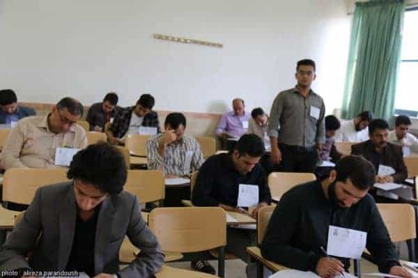 آزمون کارشناسی ارشد سال 95 دانشگاه آزاد اسلامی در شهرستان لاهیجان تصاویر 27 - آزمون کارشناسی ارشد سال 95 دانشگاه آزاد اسلامی در شهرستان لاهیجان + تصاویر -