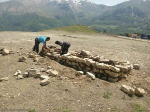کهنه ماسوله 1 - مراسم رونمایی از قدیمی‌ترین تصویر ماسوله، بازخوانی محوطه تاریخی کهنه ماسوله و بازسازی کوره تاریخی برای تولید آهن اسفنجی + تصاویر - بازخوانی محوطه تاریخی کهنه ماسوله