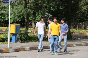 امتحانات دانشگاه آزاد لاهیجان 1 1 - حال و هوای فصل امتحانات دانشگاه آزاد لاهیجان به روایت تصویر -