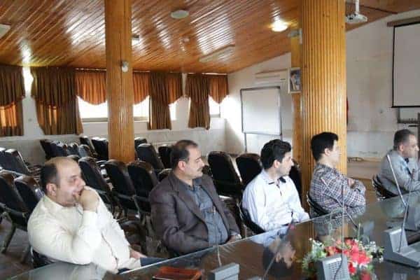 نشست حلقه صالحین در دانشگاه آزاد لاهیجان (3)