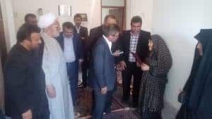 photo 2016 07 24 19 29 05 - مردم صاحبان اصلی انقلاب و ولی نعمتان ما هستند/ رويكرد دولت تدبير و اميد، پاسداشت ارزشهاي متعالي و تكريم خانواده هاي محترم شهداست -