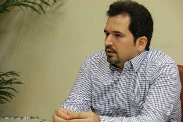فرماندار لاهیجان در دیدار با اعضای حزب ندای ایرانیان 15 - اهل سیاسی‌کاری نیستیم/ برای اینکه فرماندار لاهیجان شوم هیچ حرکت غیر طبیعی انجام ندادم / مدیری که تفکرات دولت را قبول نداشته باشد خیانت کار است - احمدی فرماندار لاهیجان