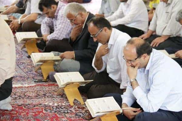 محفل انس با قرآن با حضور قاری بین المللی در دانشگاه آزاد لاهیجان برگزار شد 15 - محفل انس با قرآن با حضور قاری بین المللی در دانشگاه آزاد لاهیجان برگزار شد - دانشگاه آزاد لاهیجان
