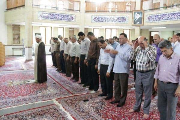 محفل انس با قرآن با حضور قاری بین المللی در دانشگاه آزاد لاهیجان برگزار شد 21 - محفل انس با قرآن با حضور قاری بین المللی در دانشگاه آزاد لاهیجان برگزار شد - دانشگاه آزاد لاهیجان