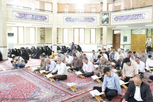 محفل انس با قرآن با حضور قاری بین المللی در دانشگاه آزاد لاهیجان برگزار شد 4 - محفل انس با قرآن با حضور قاری بین المللی در دانشگاه آزاد لاهیجان برگزار شد - دانشگاه آزاد لاهیجان