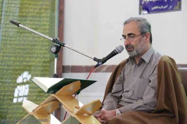 محفل انس با قرآن با حضور قاری بین المللی در دانشگاه آزاد لاهیجان برگزار شد 8 - محفل انس با قرآن با حضور قاری بین المللی در دانشگاه آزاد لاهیجان برگزار شد - دانشگاه آزاد لاهیجان