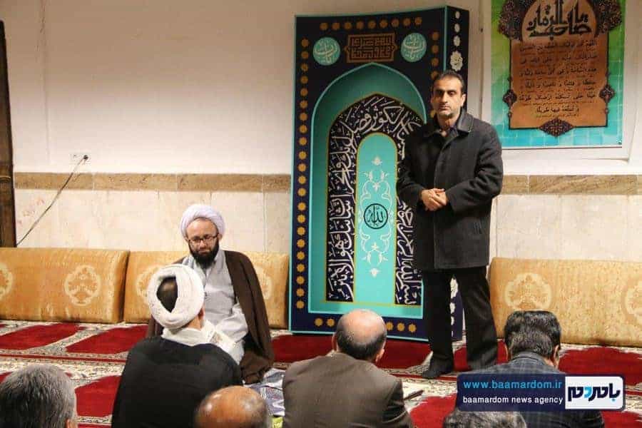 اقامه نماز جماعت با حضور امام جمعه، نماینده و فرماندار شهرستان در شهرداری لاهیجان + تصاویر 15 اقامه نماز جماعت با حضور امام جمعه، نماینده و فرماندار شهرستان در شهرداری لاهیجان 7 - اقامه نماز جماعت با حضور امام جمعه، نماینده و فرماندار شهرستان در شهرداری لاهیجان + تصاویر -