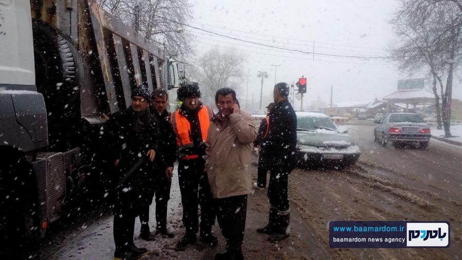 بازدید فرماندار لاهیجان از روند فعالیت ستادهای مدیریت بحران + تصاویر