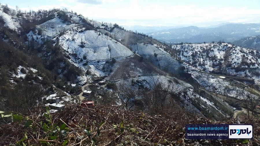 زیبایی‌های منطقه هفت‌پیچ لاهیجان پس از بارش برف شب گذشته