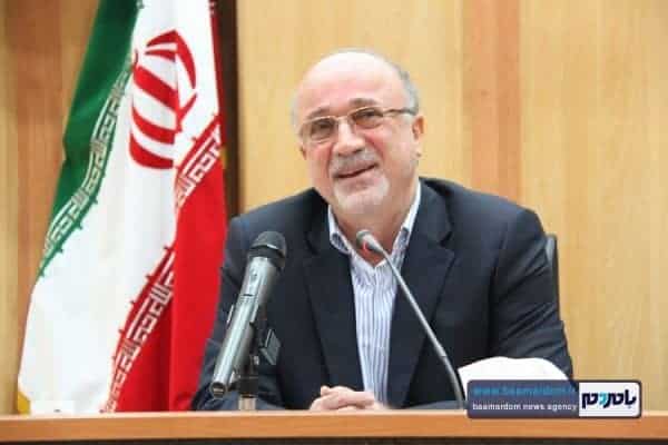 نشست هم اندیشی استاندار گیلان و جوانان برگزیده استان 17 - بخش خصوصی برای رونق فزون تر اقتصادی پیشنهاد دهد -