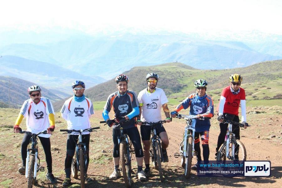 رکاب‌زنی دوچرخه‌سواران باشگاه کوهنوردی باران لاهیجان از ییلاق املش به ییلاق دیلمان