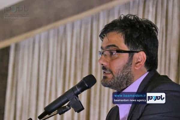 علیرضا سحرخیز 1 - با پدیده آفتاب پرستی برخی مدیران مواجه ایم -