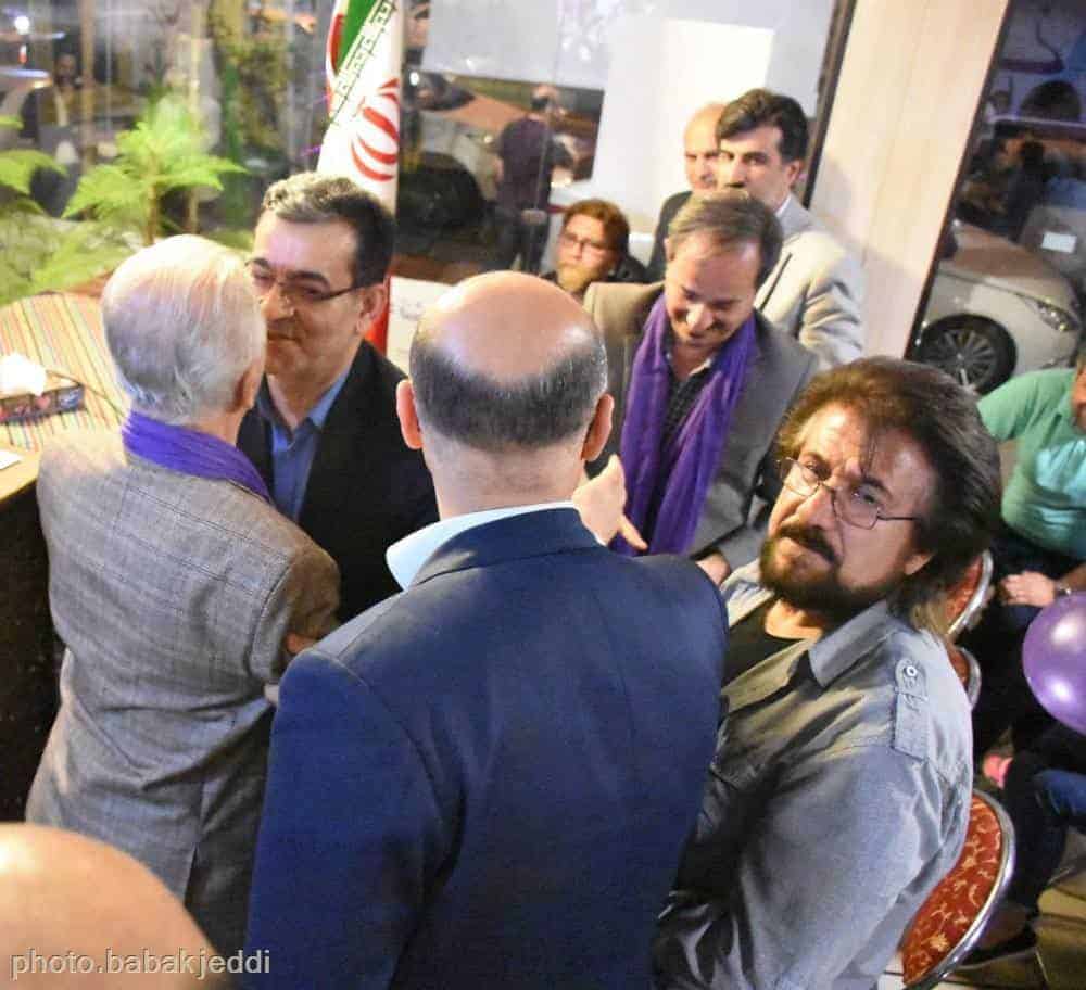 گزارش تصویری گردهمایی پرشور هنرمندان گیلانی حامی روحانی در ستاد اعتدالگرایان 55 گردهمایی پرشور هنرمندان گیلانی حامی روحانی در ستاد اعتدالگرایان 20 - گزارش تصویری گردهمایی پرشور هنرمندان گیلانی حامی روحانی در ستاد اعتدالگرایان -