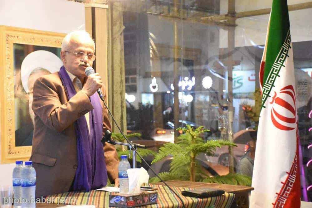 گزارش تصویری گردهمایی پرشور هنرمندان گیلانی حامی روحانی در ستاد اعتدالگرایان 39 گردهمایی پرشور هنرمندان گیلانی حامی روحانی در ستاد اعتدالگرایان 4 - گزارش تصویری گردهمایی پرشور هنرمندان گیلانی حامی روحانی در ستاد اعتدالگرایان -