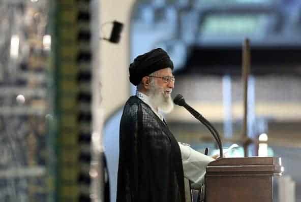 آتش به اختیار به معنای بی‌قانونی، فحاشی و مدیون کردن جریان انقلابی نیست