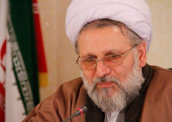حجت‌الاسلام‌والمسلمین محمد ساجدی 2 - مردم را نمی‌توان به‌ زور به دین معتقد و مؤمن کرد | سخن از روی اقتدار در مسائل تربیتی نتیجه‌بخش نیست - آستانه اشرفیه