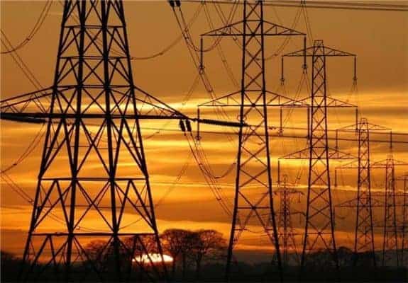 مصرف برق 1 - هشدارهای صرفه جویی برق جدی گرفته شود - fvr