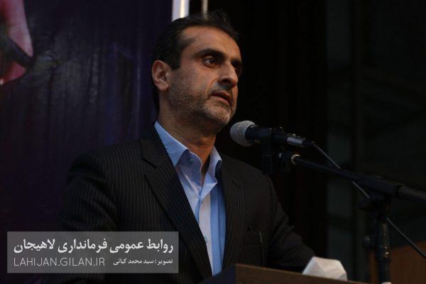 احمدی فرماندار 1 - باید دنبال حاکمیت محض قانون و شفافیت در نظام اداری باشیم - احمدی فرماندار