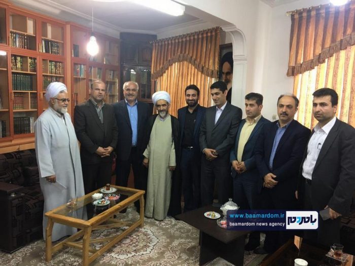 دیدار اعضای شورای شهر لاهیجان با امام جمعه این شهر + تصاویر