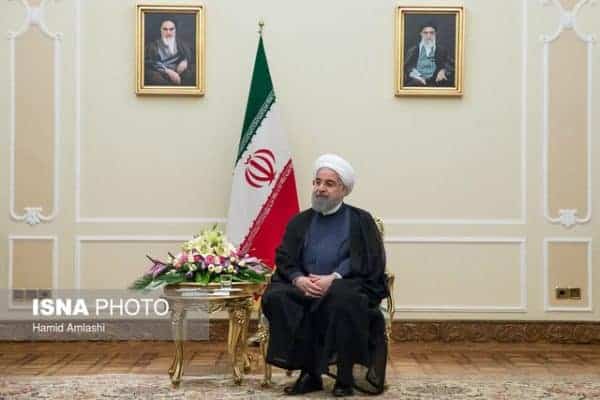 روحانی 2 - از انتقادات استفاده خواهیم کرد | وزرا مکلف به استفاده از زنان و جوانان به عنوان مشاور و معاون شده‌ا‌ند -