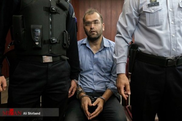 محاکمه قاتل آتنا 5 - برادر اسماعیل رنگرز از آخرین ملاقات گفت | عکس محل اعدام قاتل آتنا اصلانی در پارس آباد - آتنا