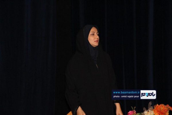اجرای نمایش «آهسته صدایم کن» در رودسر 12 - اجرای نمایش «آهسته صدایم کن» در رودسر | گزارش تصویری -