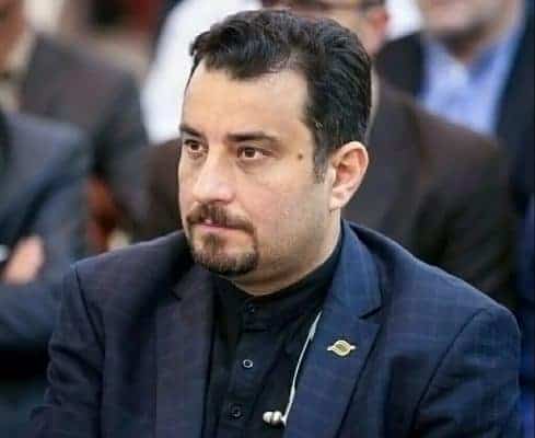 امین افقی - حضور در سازمان منطقه آزاد انزلی برایم ارزشمند است|امیدوارم فردی جوان و متخصص در روابط عمومی استانداری گیلان منصوب شود - امین افقی