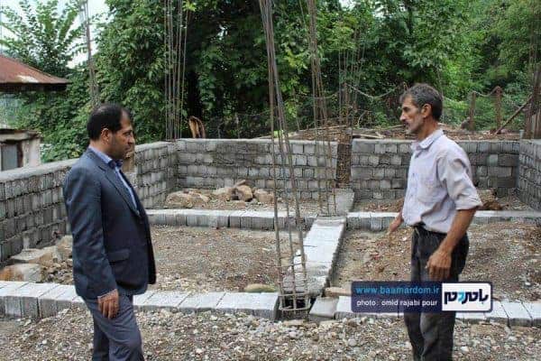 حل مشکل مشکل 10ساله معلول سموشی 3 - بخشدار رحیم آباد، مشکل 10ساله معلول سموشی را حل کرد + تصاویر - امید رجبی پور