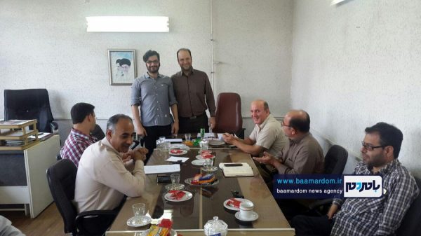 نشست هم‌اندیشی تعاونگران شهرستان لاهیجان 6 - نشست هم‌اندیشی تعاونگران شهرستان لاهیجان برگزار شد + تصاویر - با مردم