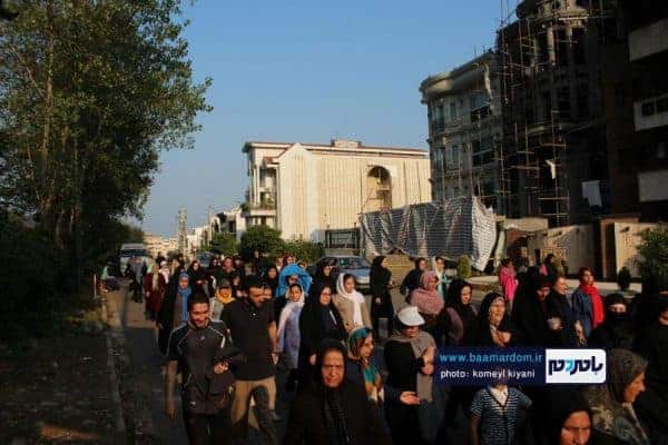 همایش پیاده‎روی خانوادگی در لاهیجان 15 - همایش پیاده‎روی خانوادگی در لاهیجان برگزار شد + تصاویر - پیاده روی