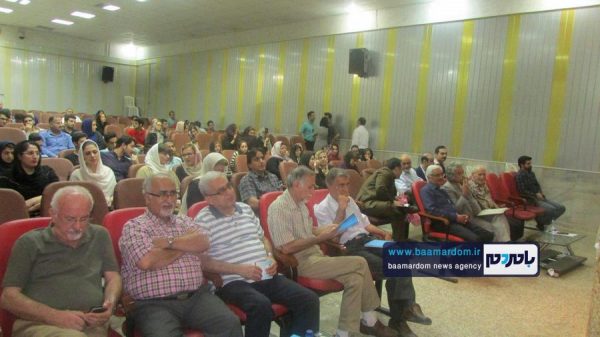 ویژه برنامه عصری با شعر و ادب در لاهیجان 1 - ویژه برنامه عصری با شعر و ادب در لاهیجان برگزار شد - ارشاد لاهیجان