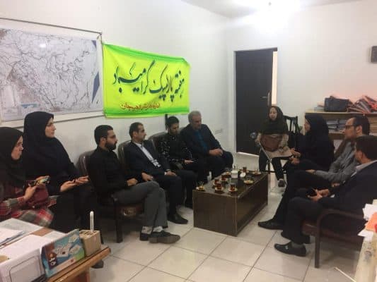 5656 - یک ورزشکار نماد امید و نشاط و سلامت یک جامعه می‌باشد - امید