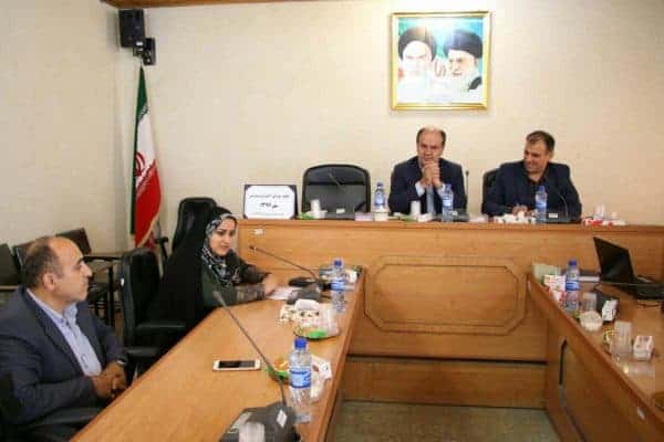 72587 - به مساله‌ی تربیت کودک و ارتباط مدرسه و اولیا نباید کلیشه ای نگاه کرد، نقش پدران بسیار اهمیت دارد - آستانه اشرفیه