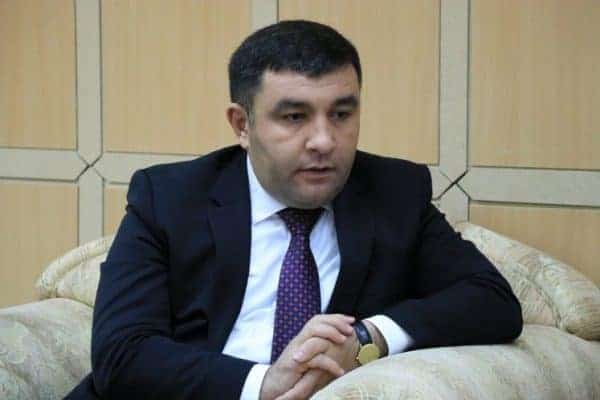 بنیاد حسینف سفیر کشور آذربایجان در ایران 747x498 - تلاش می‌کنیم فرآیند برقراری روابط دو کشور هرچه بیشتر تسهیل شود | راه‌اندازی راه‌آهن ایران – آذربایجان می‌تواند هزینه حمل‌ونقل،گردشگر و کالا را تا حد زیادی کاهش دهد -