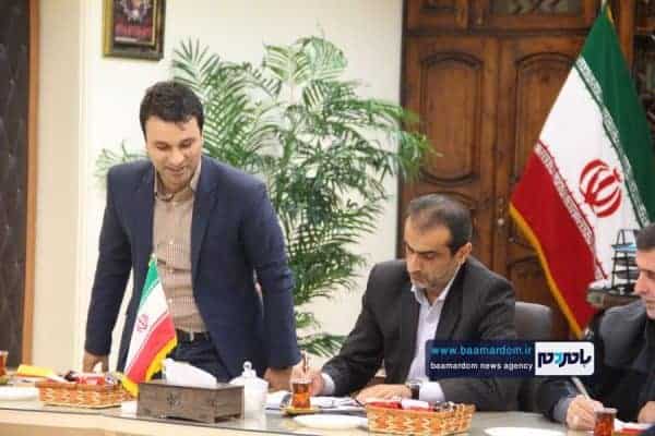 دیدار جمعی از جوانان و فعالین سیاسی با فرماندار لاهیجان 2 - دیدار مسئولین ستاد جوانان دکتر روحانی با فرماندار لاهیجان | گزارش تصویری - جوانان