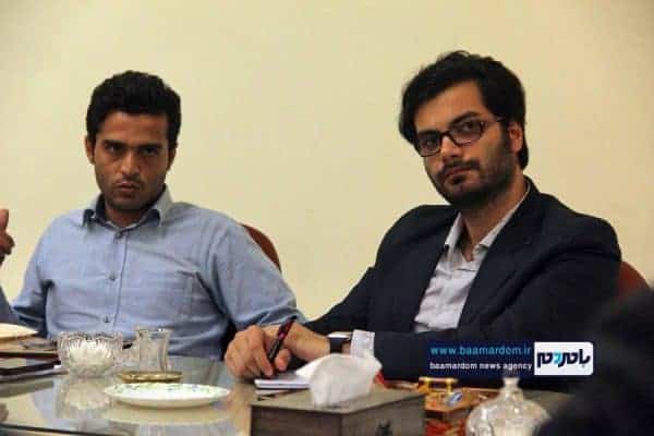 دیدار جمعی از جوانان و فعالین سیاسی با فرماندار لاهیجان 9 - دیدار مسئولین ستاد جوانان دکتر روحانی با فرماندار لاهیجان | گزارش تصویری - جوانان