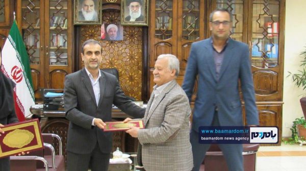 سید محمد احمدی در دیدار با جمعی از پیشکسوتان ورزشی 6 - توسعه ورزش همگانی پایه تحول و تقویت ورزش قهرمانی در جامعه است + تصاویر - توسعه ورزش
