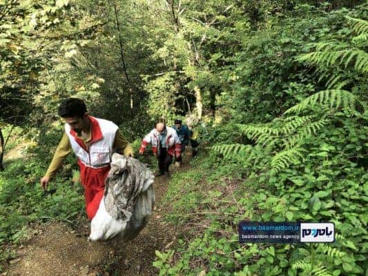 پاکسازی مسیرهای منتهی به بام سبز لاهیجان از زباله 21 - پاکسازی مسیرهای منتهی به بام سبز لاهیجان از زباله | گزارش تصویری - باران لاهیجان