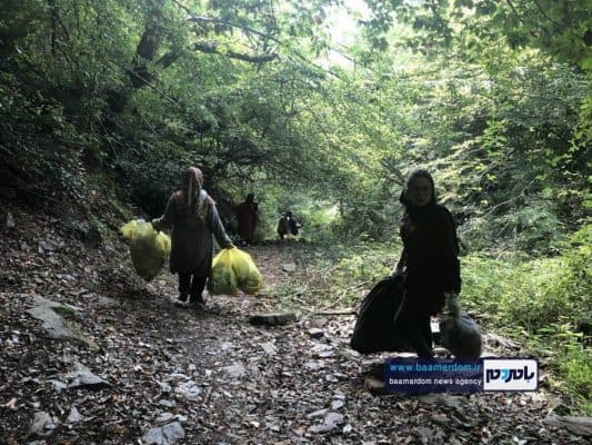 پاکسازی مسیرهای منتهی به بام سبز لاهیجان از زباله 24 - پاکسازی مسیرهای منتهی به بام سبز لاهیجان از زباله | گزارش تصویری - باران لاهیجان