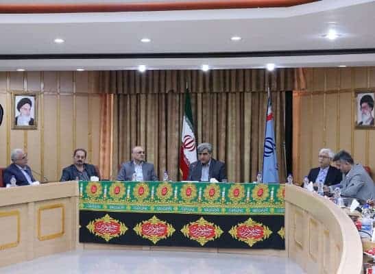 همه برای به صفر رساندن آمار بازماندگان از تحصیل همکاری کنند