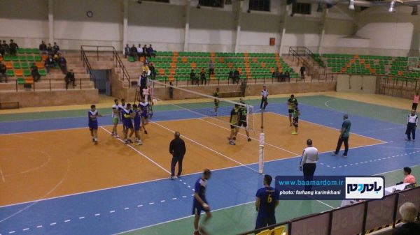 بازی والیبال لاهیجان لنگرود 21 - ورزشگاه چهار هزار نفری لاهیجان؛ از باشگاه تا نمایشگاه - علی علی پور