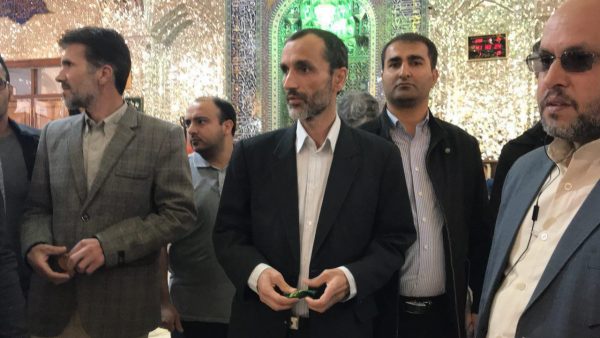 بست نشینی احمدی نژادی ها 3 - بست‌نشینان از رهبر انقلاب درخواست کمک کردند - بست‌نشینان