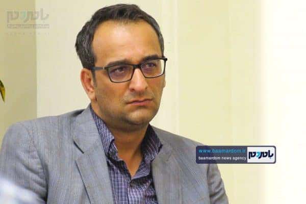 دکتر علیرضا صادقی رییس اداره ورزش و جوانان لاهیجان 1 - زمانی که به لاهیجان آمدم شرایط ورزش این شهرستان بحرانی بود | لاهیجان تنها شهرستان گیلان است که باشگاه بدون مجوز ندارد | آینده خوبی را برای ورزش و جوانان لاهیجان پیش‌بینی می‌کنیم - با مردم
