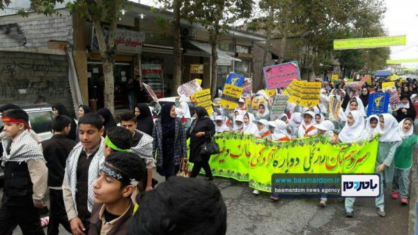 راهپیمایی با شکوه ۱۳ آبان در رودبنه 7 - راهپیمایی با شکوه ۱۳ آبان در رودبنه برگزار شد + تصاویر - 13 آبان
