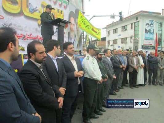 راهپیمایی با شکوه ۱۳ آبان در رودسر 8 - راهپیمایی با شکوه ۱۳ آبان در رودسر برگزار شد + تصاویر - 13 آبان