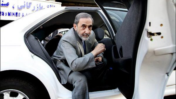 علی اکبر ولایتی12 - توضیحات ولایتی پیرامون ویلای خود: از ۱۰۰۰متر ۶۰۰متر برای ما مانده است - خانه ولایتی